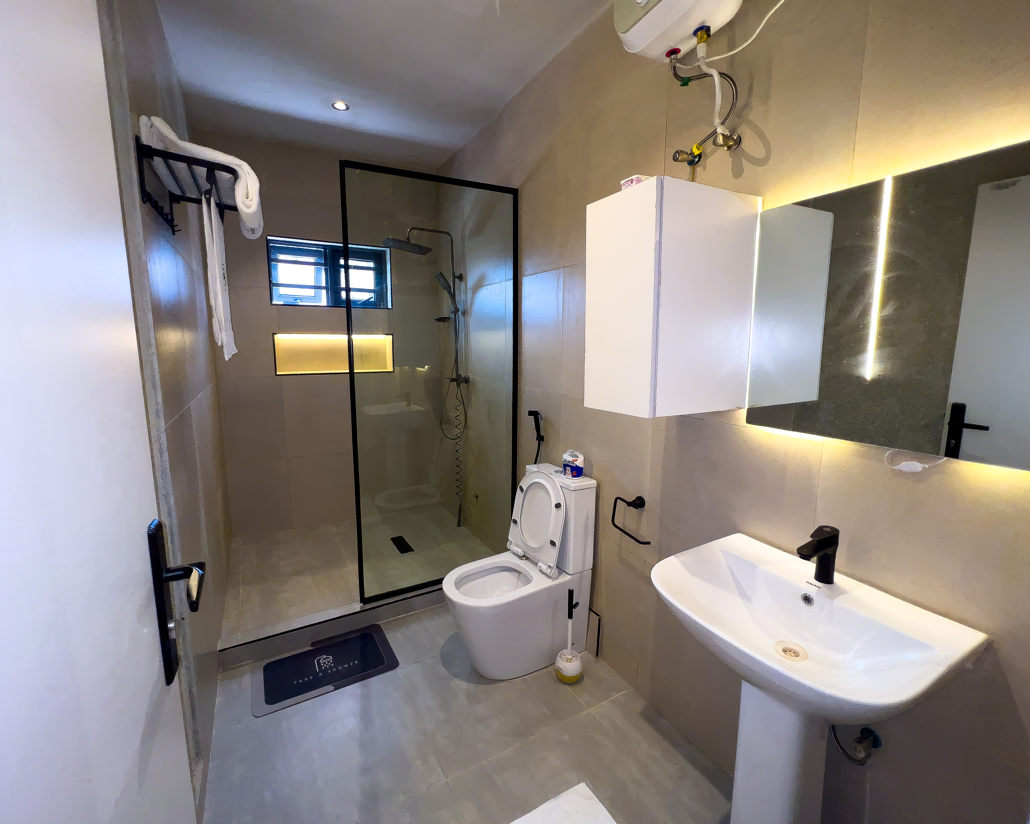 Tokyo Residences – 3 Bedroom Apartment