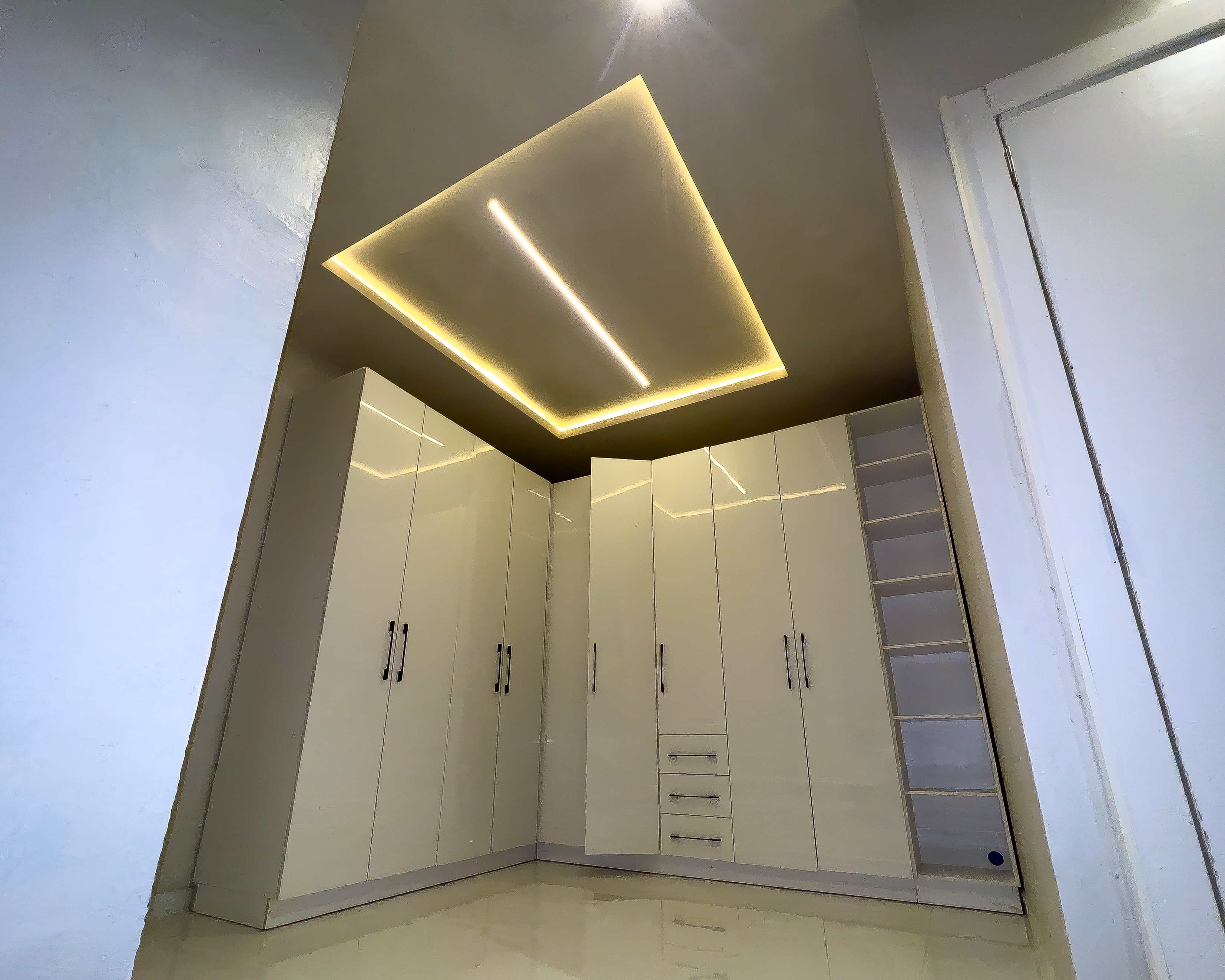 Tokyo Residences – 3 Bedroom Apartment